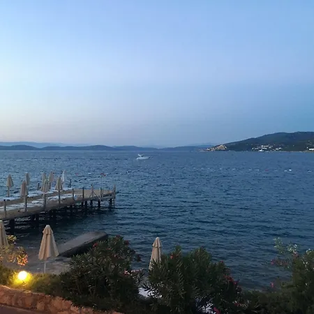 Otel Omar &