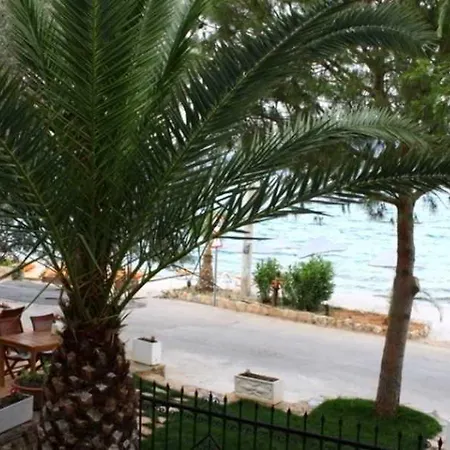 Hotel Omar 3*